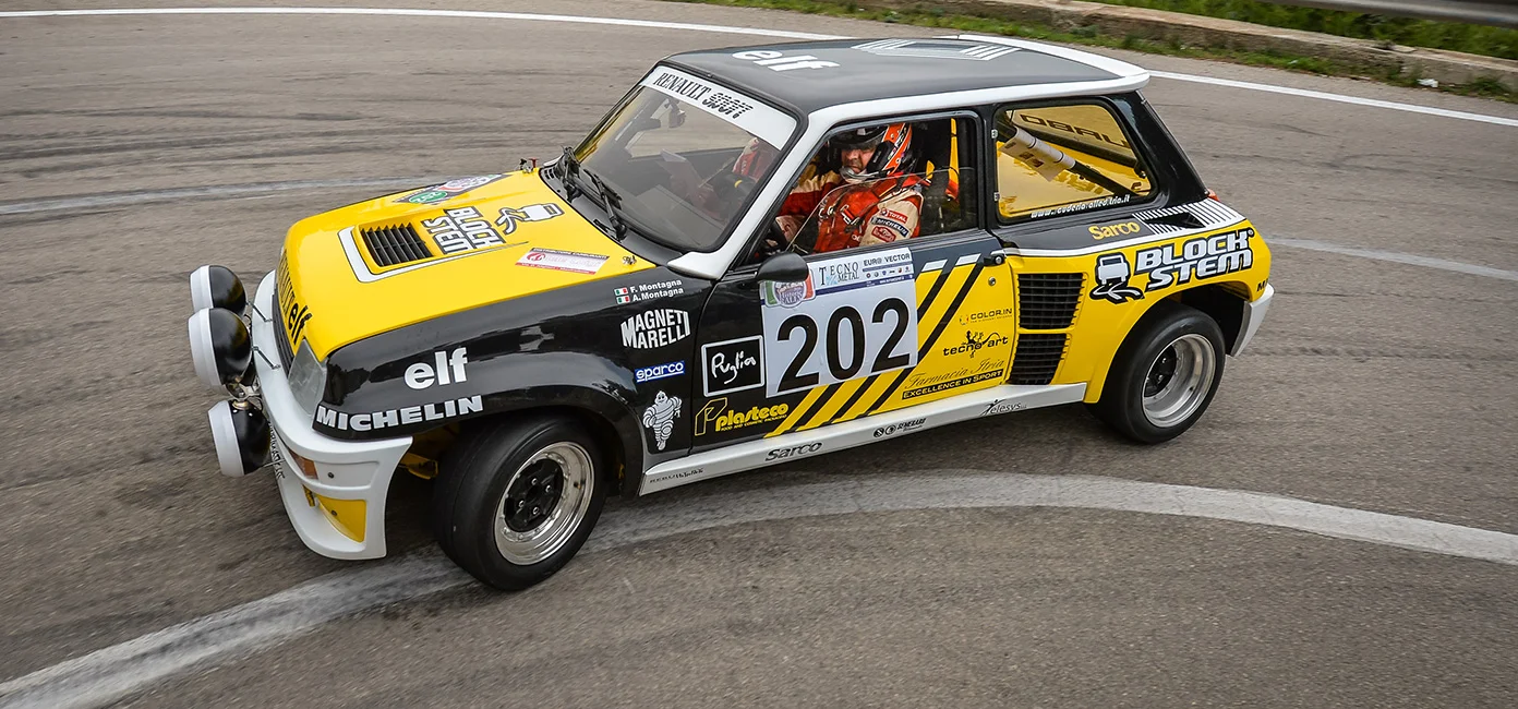 Ly93d3cuc2N1ZGVyaWF2YWxsZWRpdHJpYS5pdC93cC1jb250ZW50L3VwbG9hZHMvMjAxNy8wMi9TTElERVIxNS5qcGc= Scuderia Valle D'Itria - Home Page